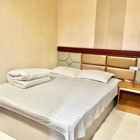 Junshan Express Accommodation