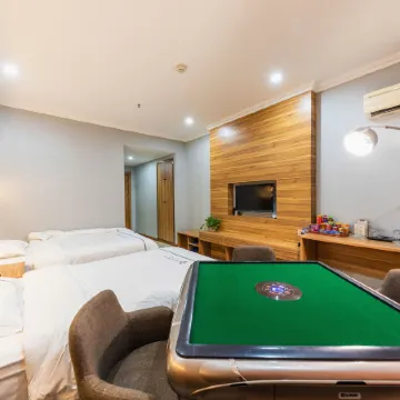 Xiaogan Education Hotel