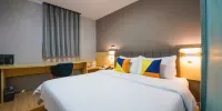 7Days Inn Nanchang Bayi Square Railway Station West Square Branch - Habla Cómoda Dormitorio De Cama Doble
