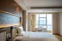 Ji'an Xinyue Theme Hotel (Jinxin International Building Materials City) - balcony