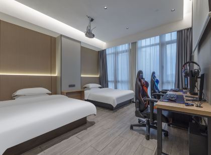 Ningbo Blue Fatzi E-sports Apartment