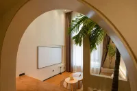 Accommodation designer (Kunlun Imperial Inn, South Inner Ring)