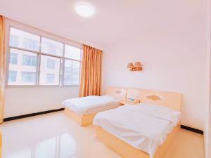 Zhenxiong Fulin Business Hotel