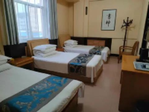 Sunshine Hotel