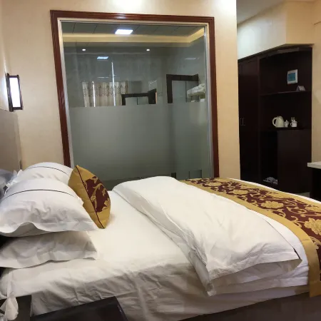 Shidian Yalitai Hotel