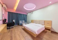 Bengbu Heihu E-sports Apartment