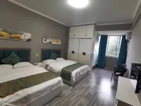 Wushan Haohui Business Hotel - Inns