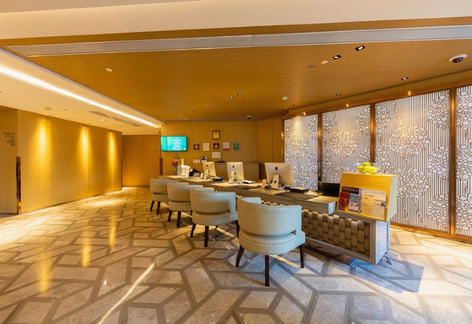 5. 프레이저 스위트..