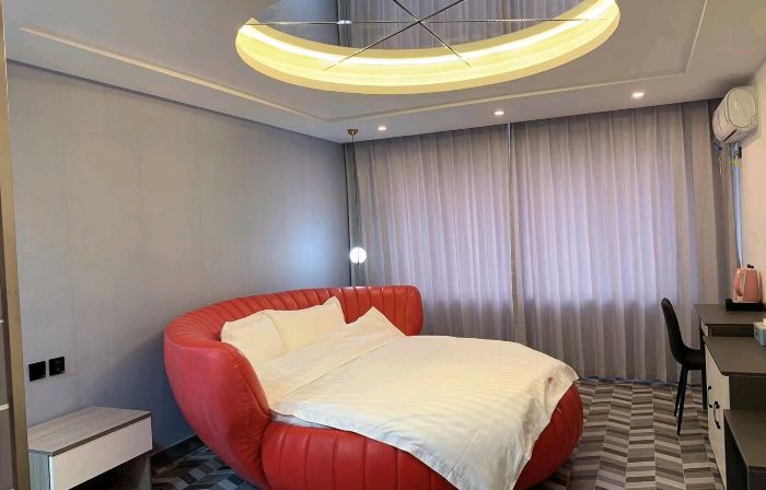 Yujia Hotel, Heishan