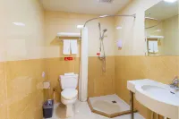 Homeinn Hotel (Benxi Bus Station)