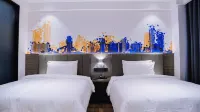 7Days Inn Hotel (Xinmin Liaohe Dajie Zhanqian Square) - parking