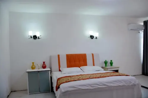 Xianghe Hotel Hotels in Laohekou