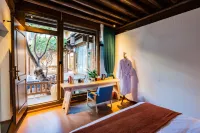 Shaxi Jinsheng has you homestay Hotels near Shizhongshan Grottoes