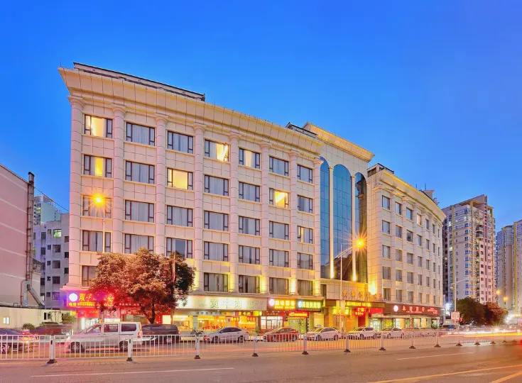Elephant Hotel
