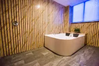 Xiping Seattle Boutique Hotel