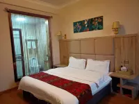 Zhenghe Jianyi Fashion Hotel