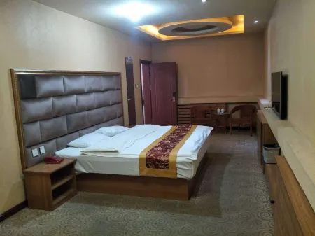 ShunHe Hotel Отели рядом с Аэропорт Тунляо