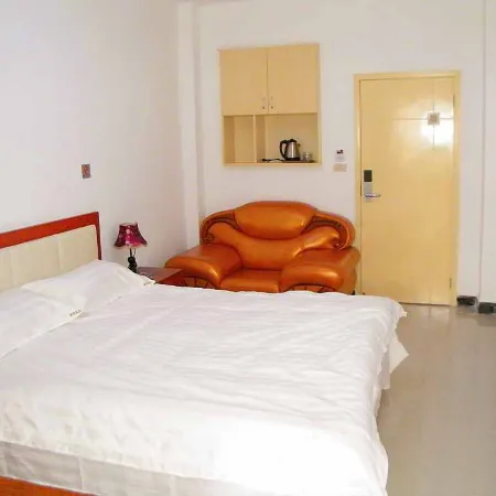 Daye Lingxi Hotel