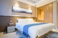 Xinyang Celebrity Art Hotel - balcony
