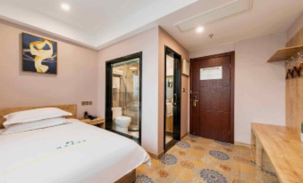 Anji Mungbean Bud Hotel