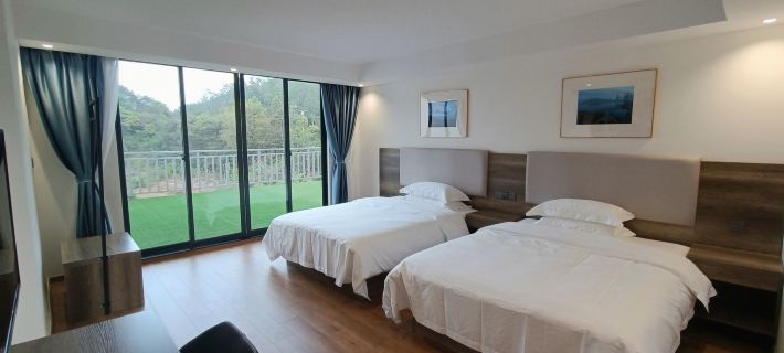 Yuetu B&B Hotels in Fengkai County