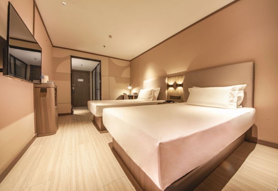 HanTing 호텔 (선양 의과대학 지하철역)