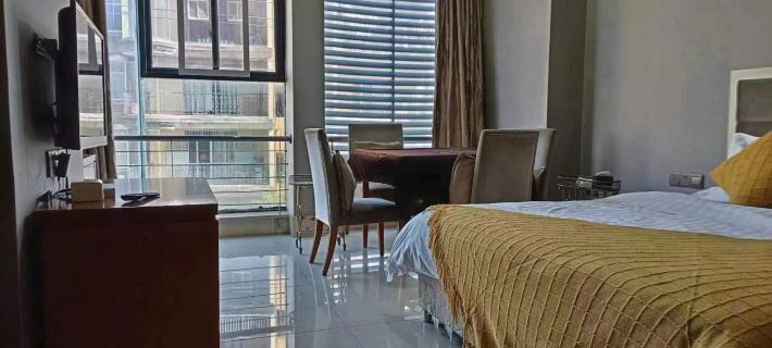 Huaying Peak Business Hotel Hotels in Huaying