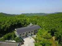 Longyin Mountain Villa, Zhuhai, Weinan