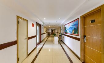 Yingzhou Business Hotel