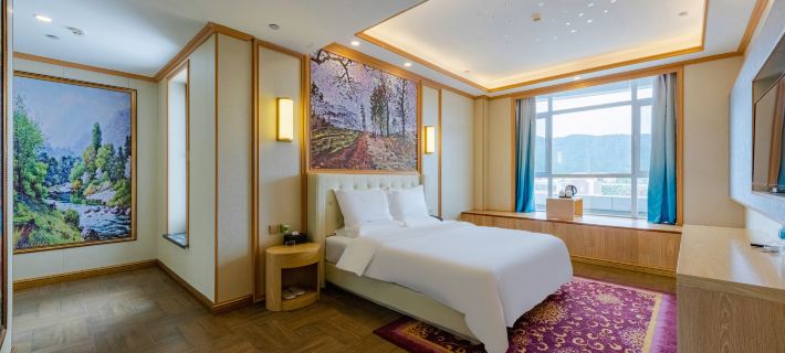 Antu Weina International Hot Spring Grand Hotel Hotels in Antu County