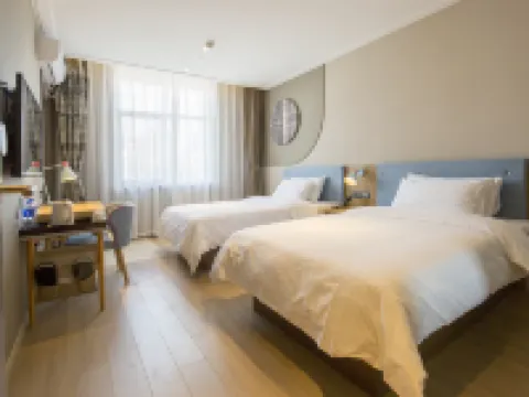Homeinn · neo (Karamay Youyi Road) Hotels in Karamay