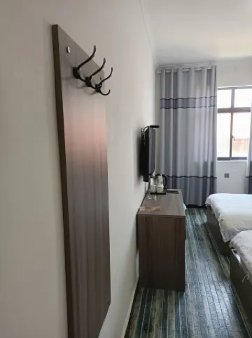 Xi'an Jiayu Hotel Отели рядом с достопримечательностью «Xi'an Fanyi University (East Area)»