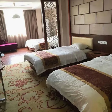 Duchang Huasheng Hotel