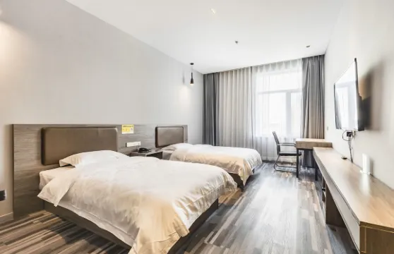 煙枱布拉格小鎮主題酒店