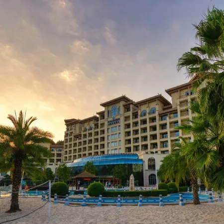 Yichun Grand Metropark Resort