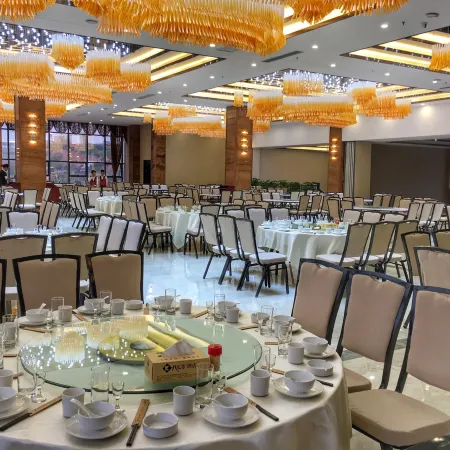 Guangnan Babaogong Hotel