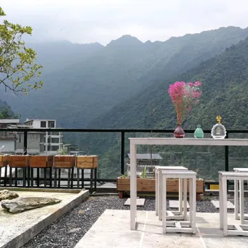 Shanshe Guesthouse