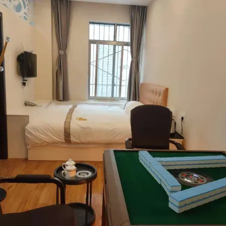 Lezhi Junyu Hotel