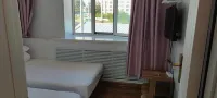 Manzhouli Jinghe Tourism Hotel - Inns