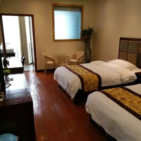 Yinhe Holiday Hotel