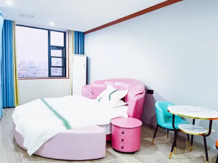 Guangshan Yunting Hotel Отели рядом с достопримечательностью «Guandu River Scenic Area»