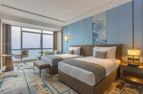 Xinyang Lanyu Hotel