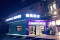 Lavande Hotel (Guangzhou Tianhe Bus Station Metro Station) Hotel berhampiran Guangdongsheng Turang Kexue Museum