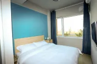 Youth Station Hotel Hotels in College Town of Beihai New Town