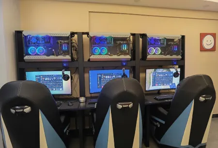 Wenxi E-Sports Hotel (Jishou University Branch) Отели рядом со станцией Jishou Railway Station