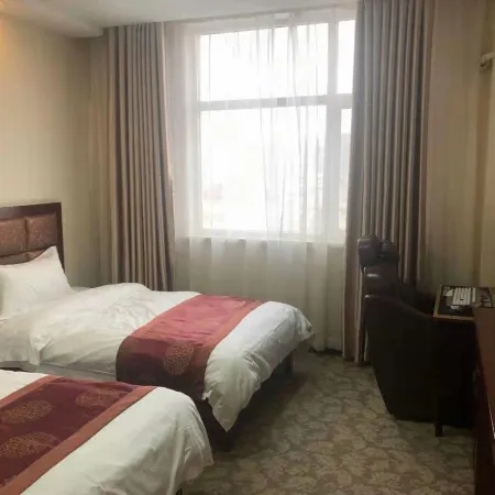 Xixi Lian Business Hotel Отели в г. Лунси