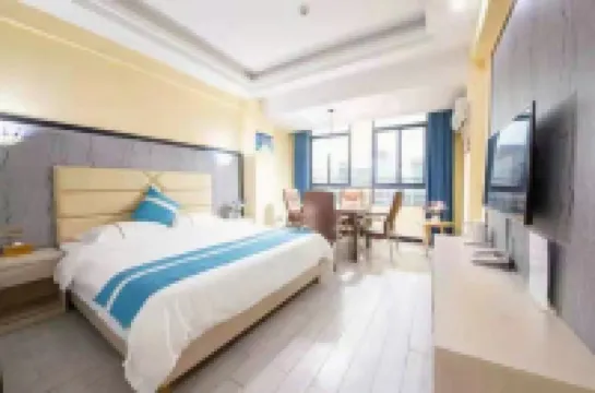 Danzhou Lexiang Business Hotel