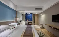 โรงแรมอินเสล สาขาเขาหลัวฝู - วิวภูเขา