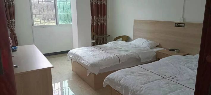 Linyi Hotel Ξενοδοχεία στην πόλη Χέκου