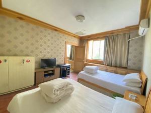 Danyang Golden Sun Hotel